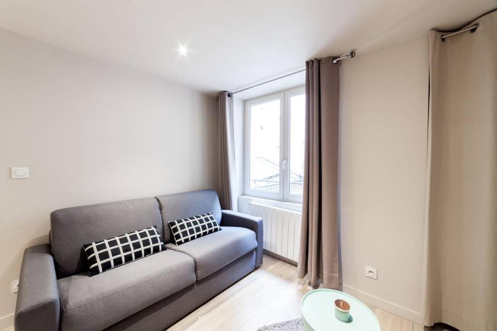 Studio Parfaitement Equipe - Metro Cordeliers Ail Lyon Exterior photo